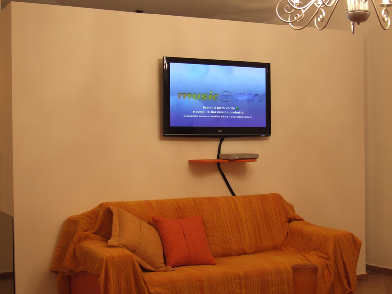 LG 42" con abbonamento Sky